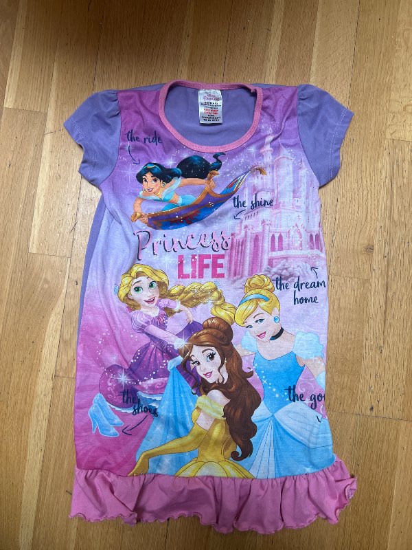 Nàttkjóll prinsessu