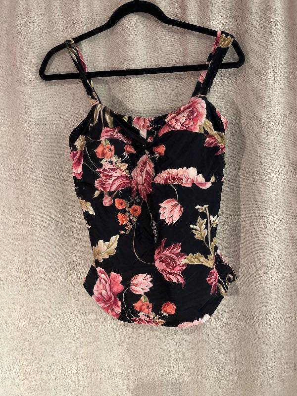 Next tankini toppur svartur m blómum