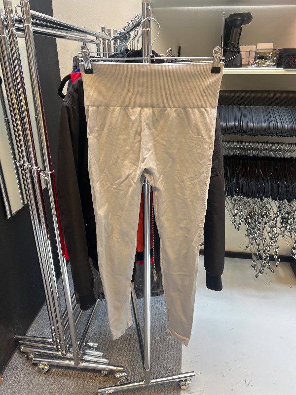 Gráar ræktar buxur