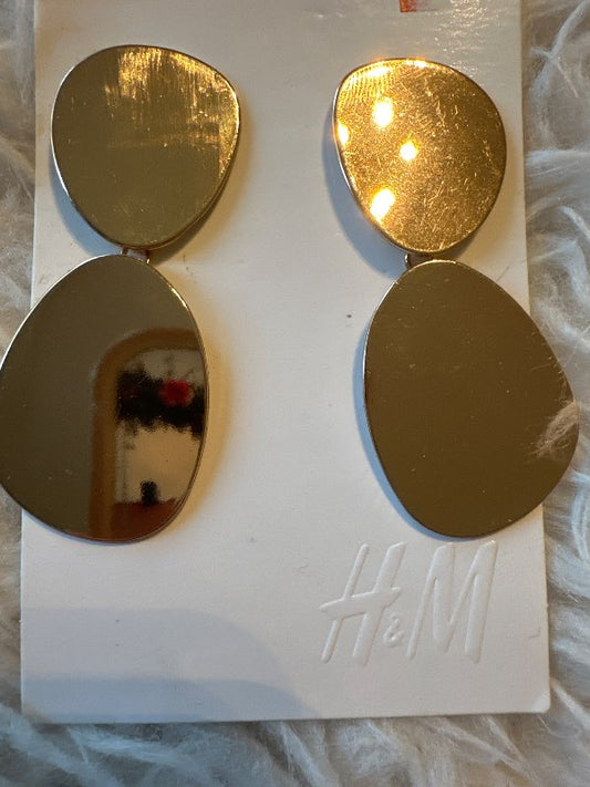 New gilded earrings