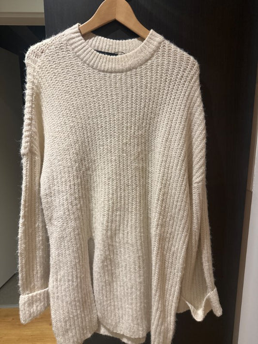 Cream Peysa