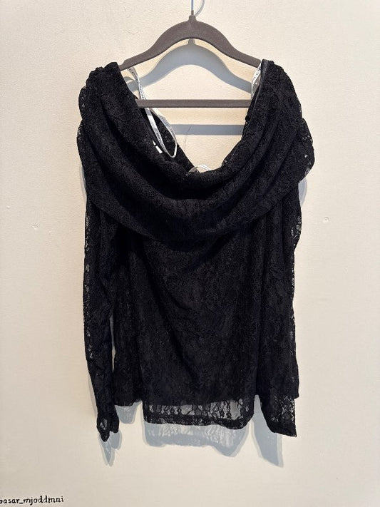 Selected Moments off shoulder bolur