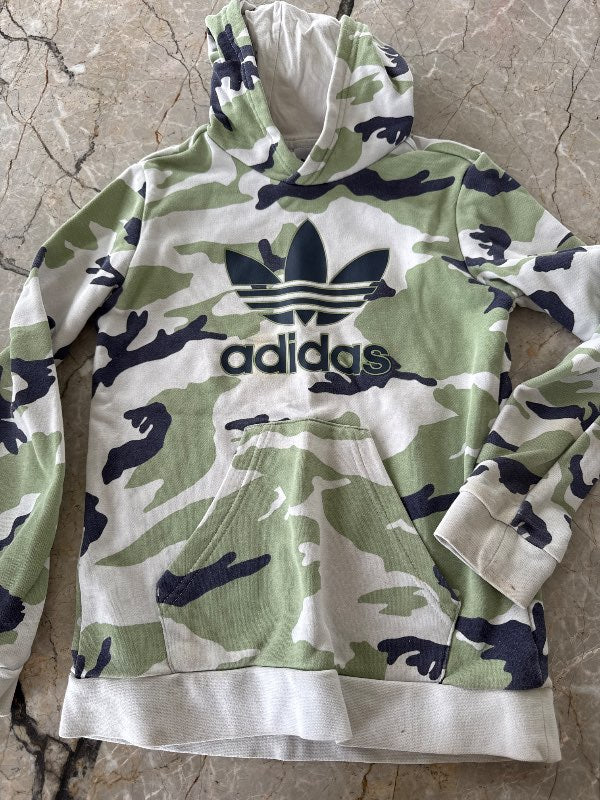 Adidas peysa