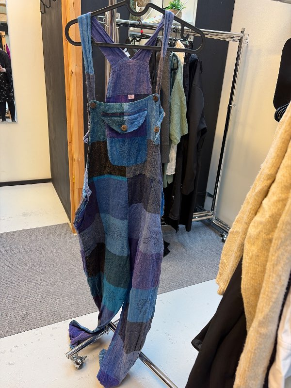 Bláar overalls