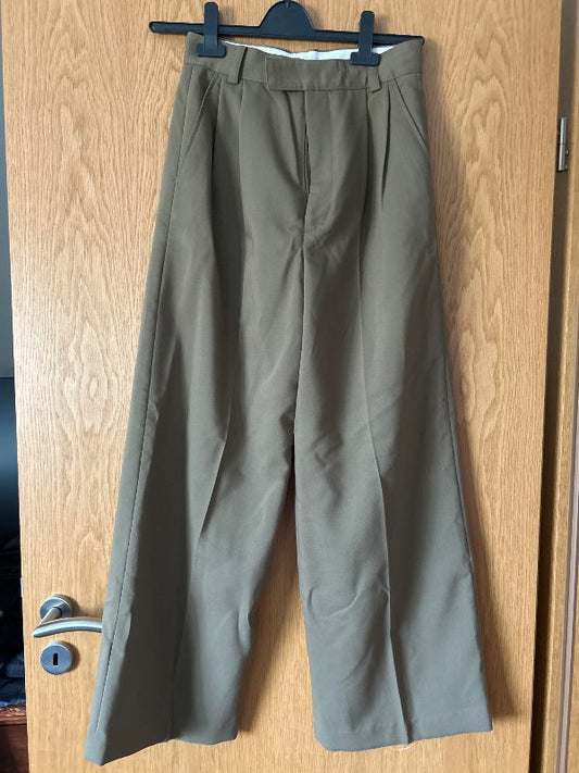 Grænar buxur frá Zara