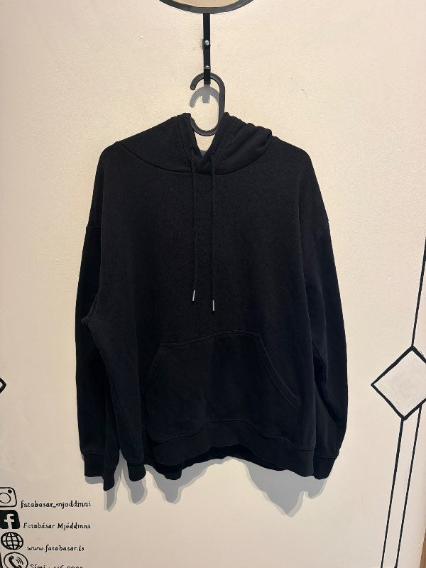 H&M svört hettupeysa