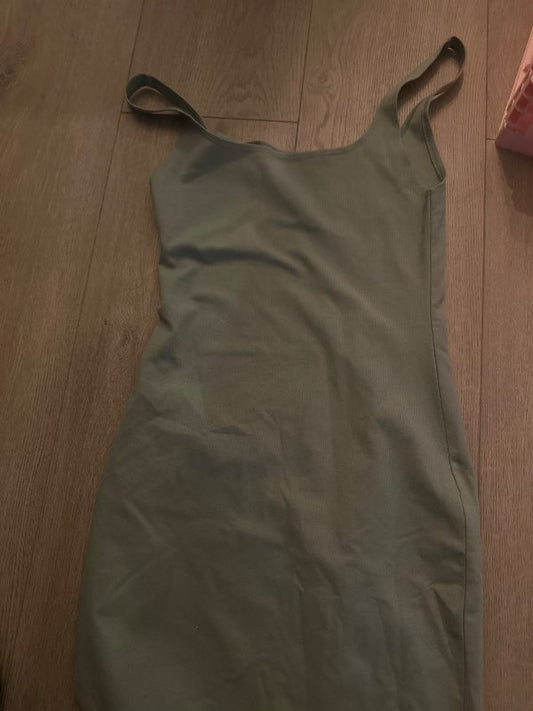 Zara grænn kjóll