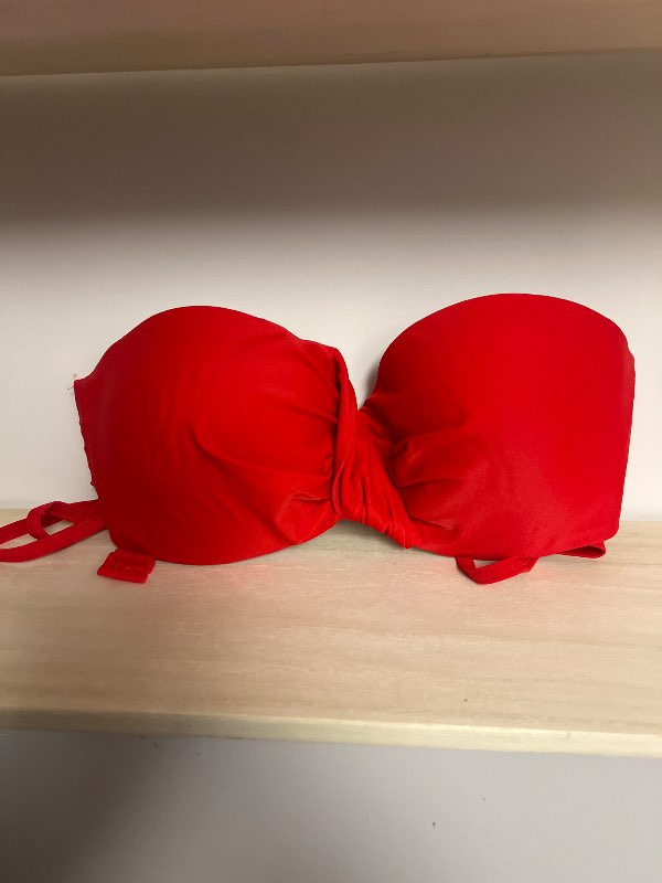 Bikini haldari rauður