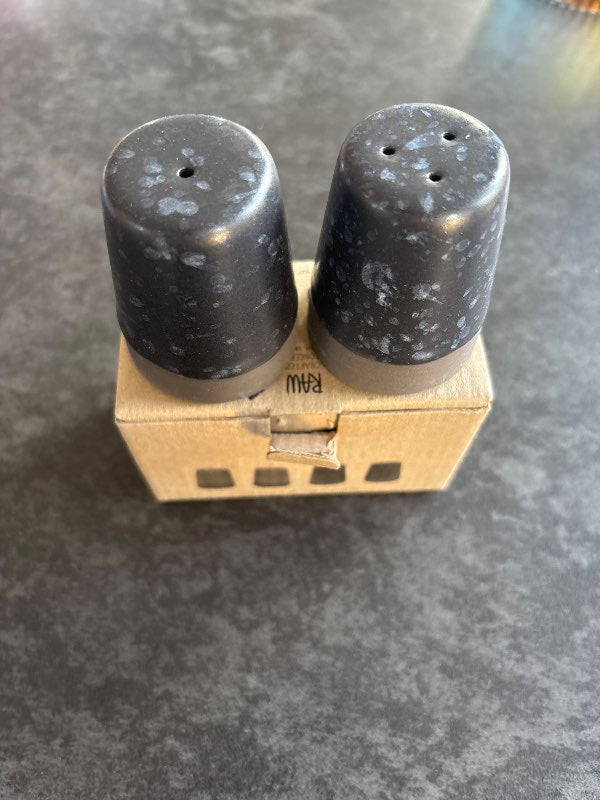 Raw salt og pipar