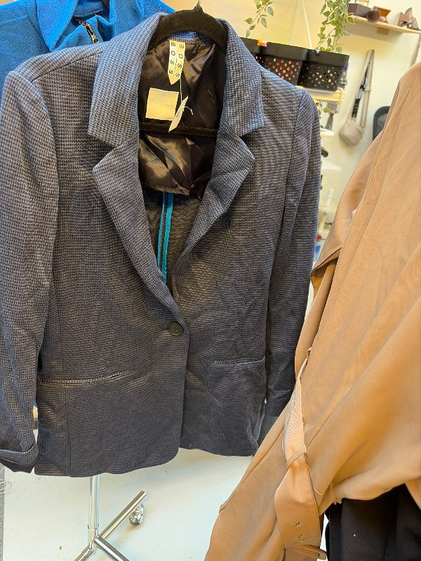 Boss blár blazer