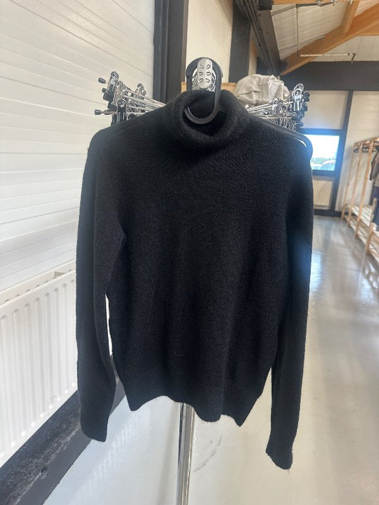 H&amp;M rúllukraga peysa svart