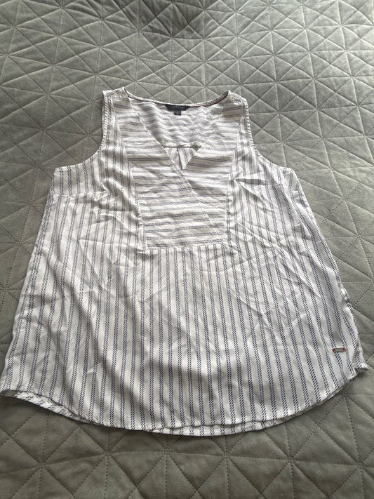 Tommy Hilfiger bolur