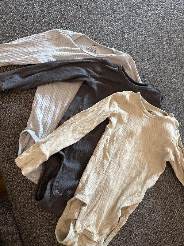 3 stk h&m samfellur blagrabrún