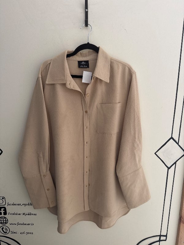 Andrea skyrta oversized