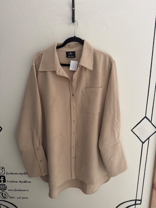 Andrea skyrta oversized
