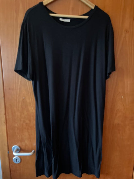 Bolur svartur síður st.M