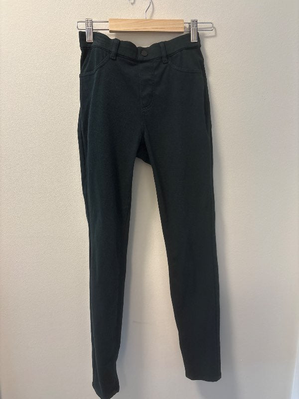 Dark green Uniqlo denim jeggings