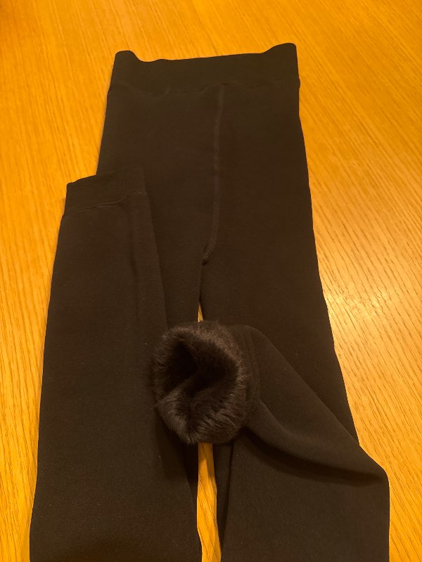 Innan undir buxur loðnar